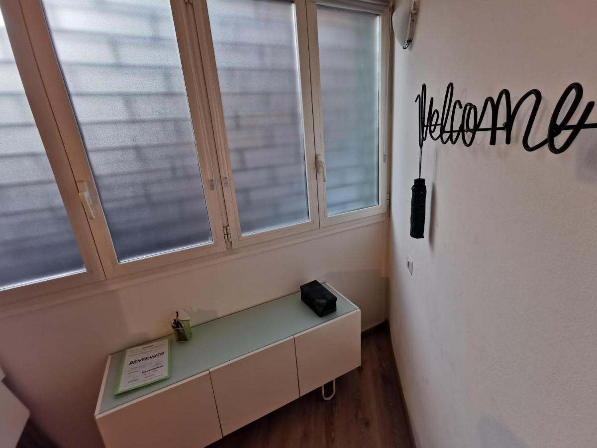 Likehome Milano - Via Scaldasole Loft Eksteriør bilde